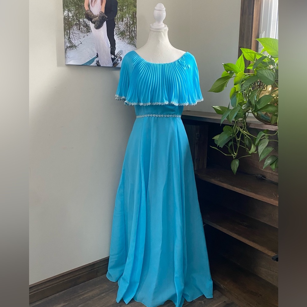 Elegant Vintage Blue Pleated Gown